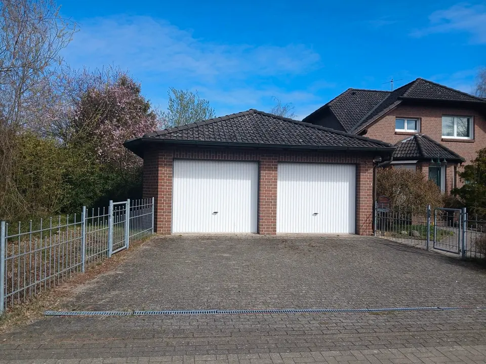 6 Zimmer Wohnung mit 244 m² in Uelzen – Bild 2