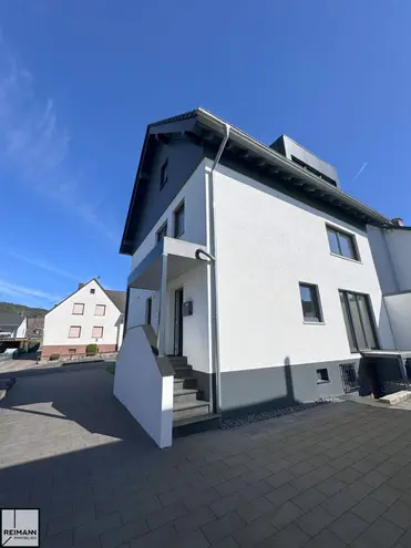 5 Zimmer Haus mit 177 m² in Neuwied – Bild 2