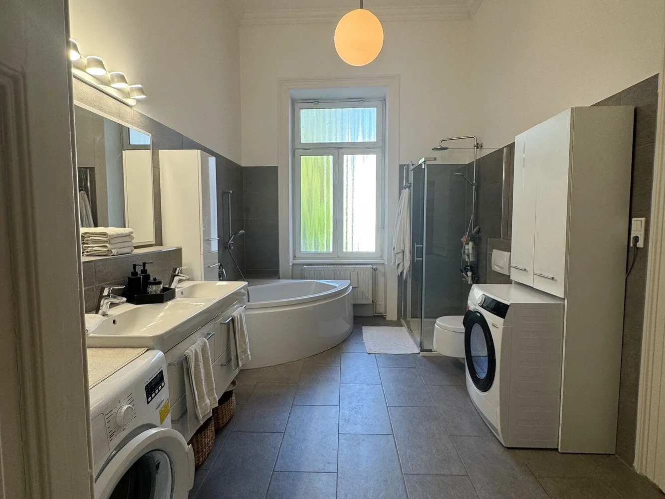 4 Zimmer Wohnung mit 160 m² in Wiesbaden – Bild 7