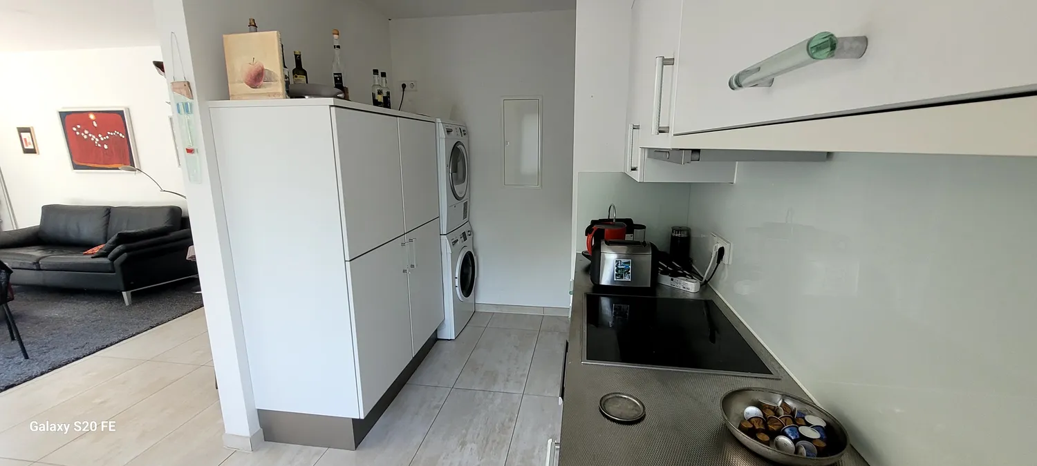 2 Zimmer Wohnung mit 69 m² in Bonn – Bild 1