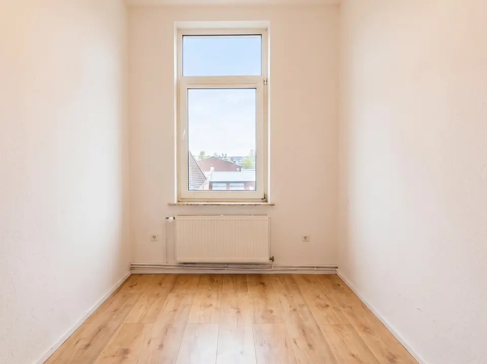 5 Zimmer Wohnung mit 117 m² in Wilhelmshaven – Bild 1