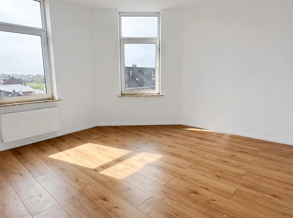 5 Zimmer Wohnung mit 117 m² in Wilhelmshaven – Bild 2