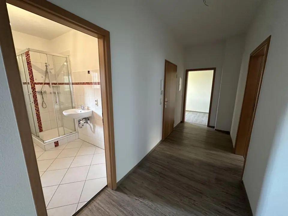 4 Zimmer Wohnung mit 76 m² in Gera – Bild 3
