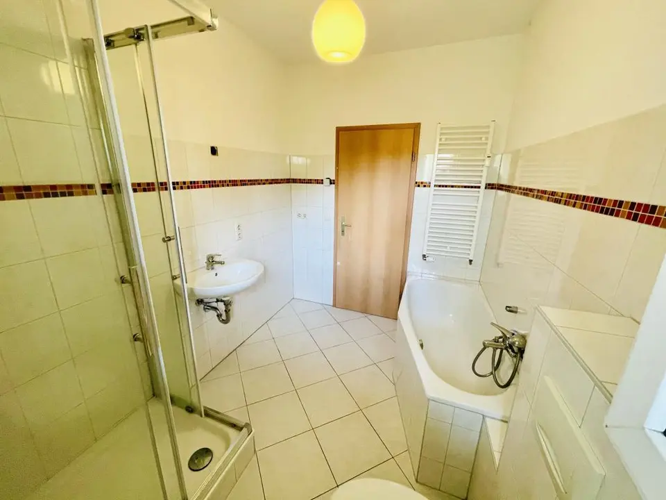 4 Zimmer Wohnung mit 76 m² in Gera – Bild 5