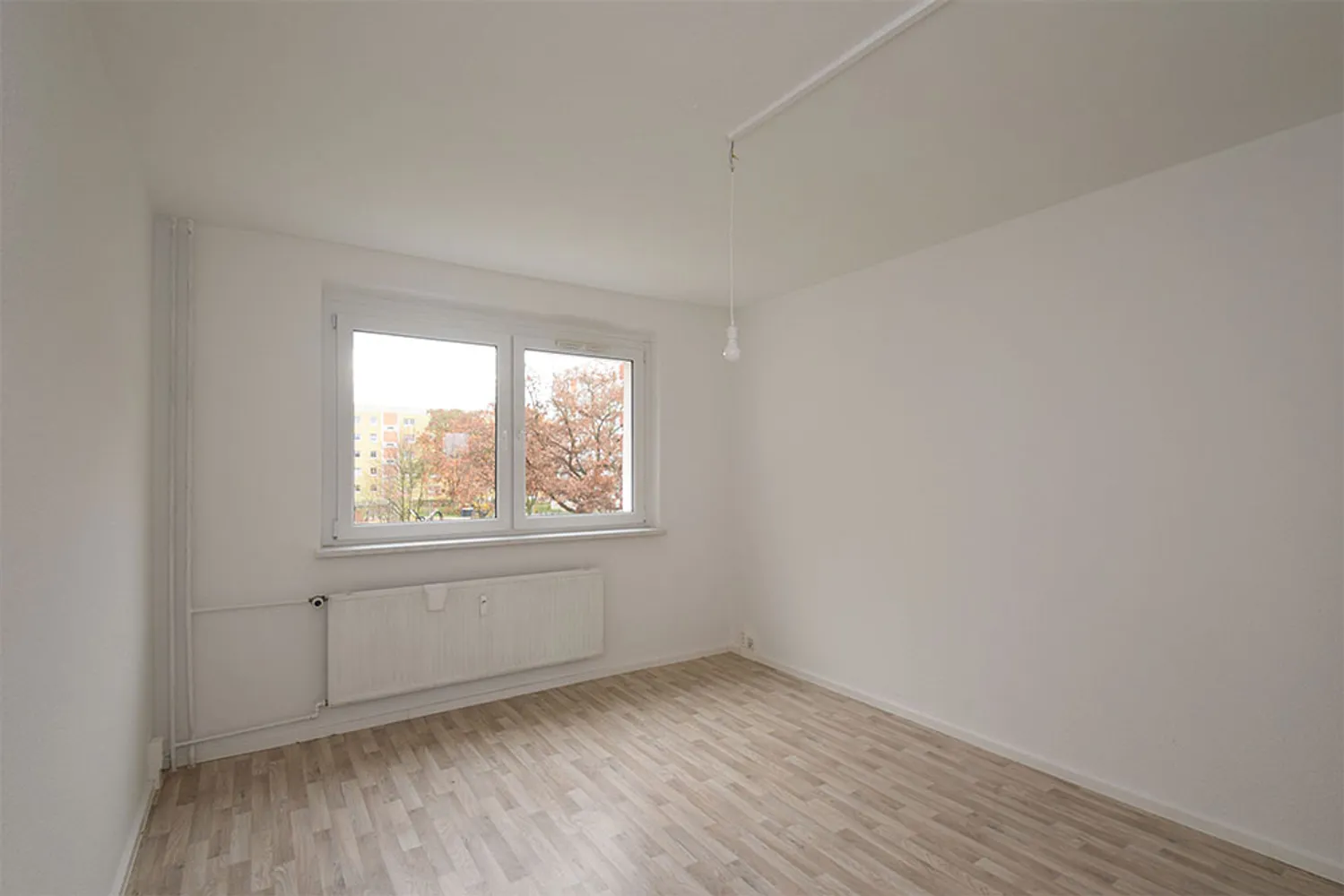 2 Zimmer Wohnung mit 57 m² in Halle (Saale) – Bild 2