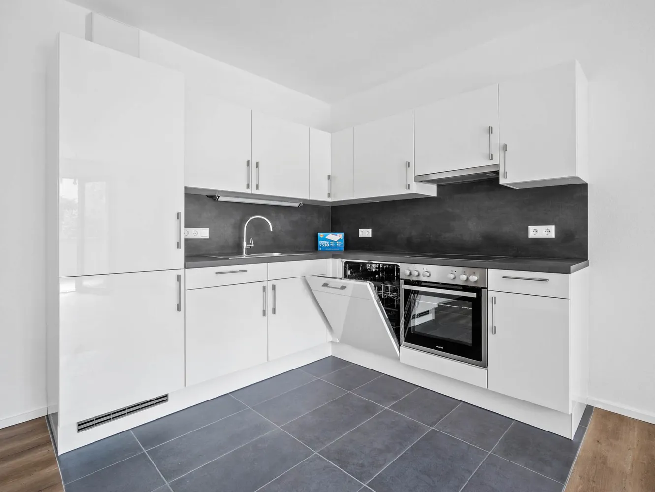 3 Zimmer Wohnung mit 79 m² in Dresden – Bild 4