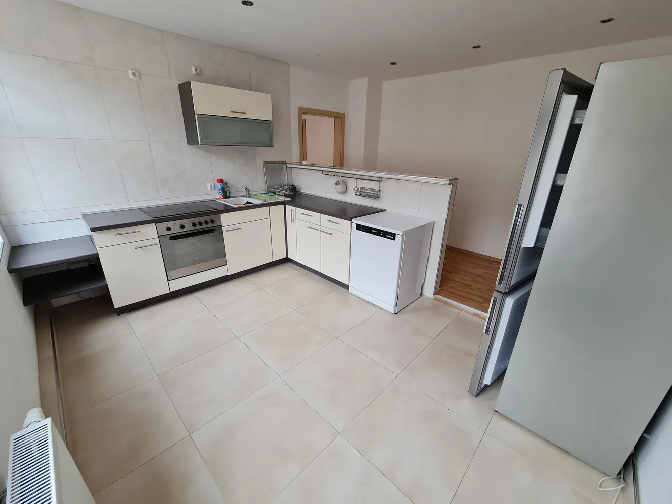 4 Zimmer Wohnung mit 90 m² in Zwickau – Bild 2