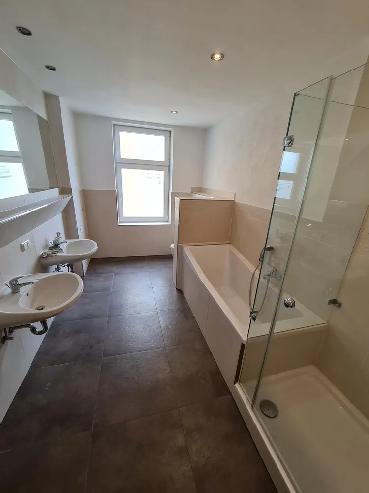 4 Zimmer Wohnung mit 90 m² in Zwickau – Bild 3