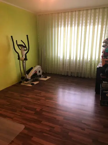 4 Zimmer Wohnung mit 95 m² in Karlsruhe – Bild 2
