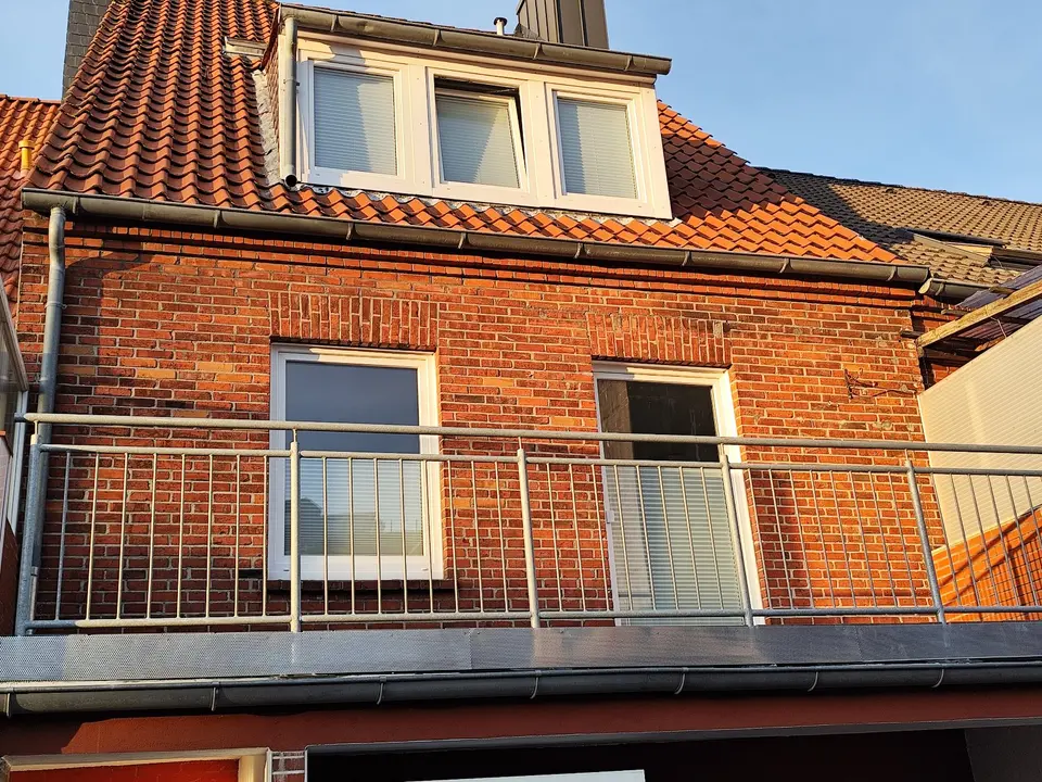 2 Zimmer Wohnung mit 70 m² in Emden – Bild 3