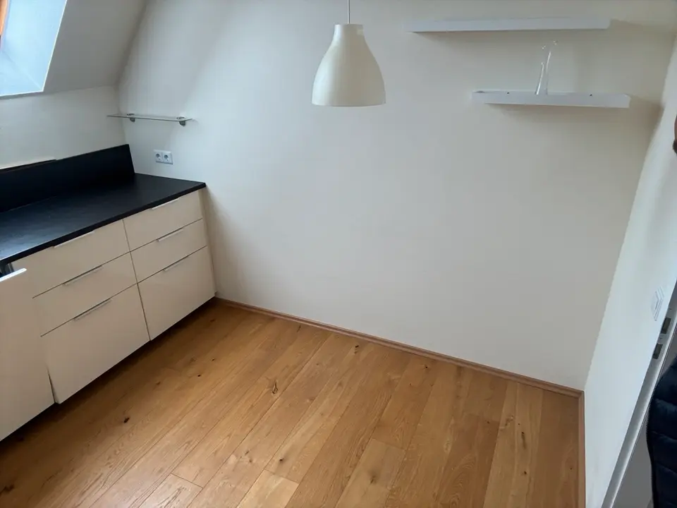 2 Zimmer Wohnung mit 60 m² in Fürth – Bild 3