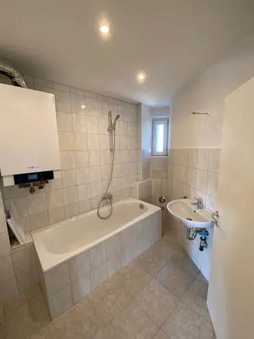 4 Zimmer Wohnung mit 106 m² in Saarbrücken – Bild 9