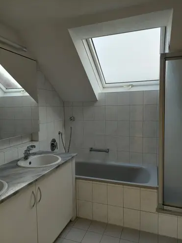 4 Zimmer Wohnung mit 93 m² in Stuttgart – Bild 8