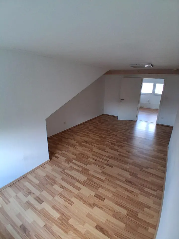 3 Zimmer Wohnung mit 70 m² in Groß-Gerau – Bild 2
