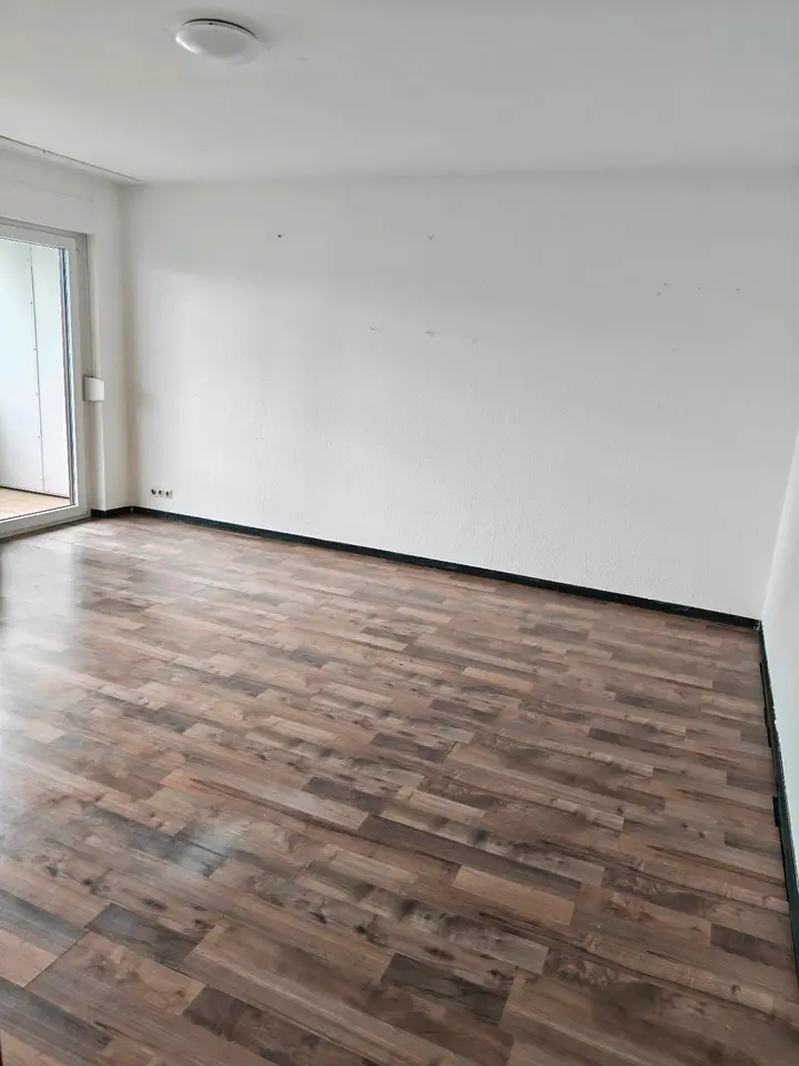 2 Zimmer Wohnung mit 42 m² in Ettlingen – Bild 1