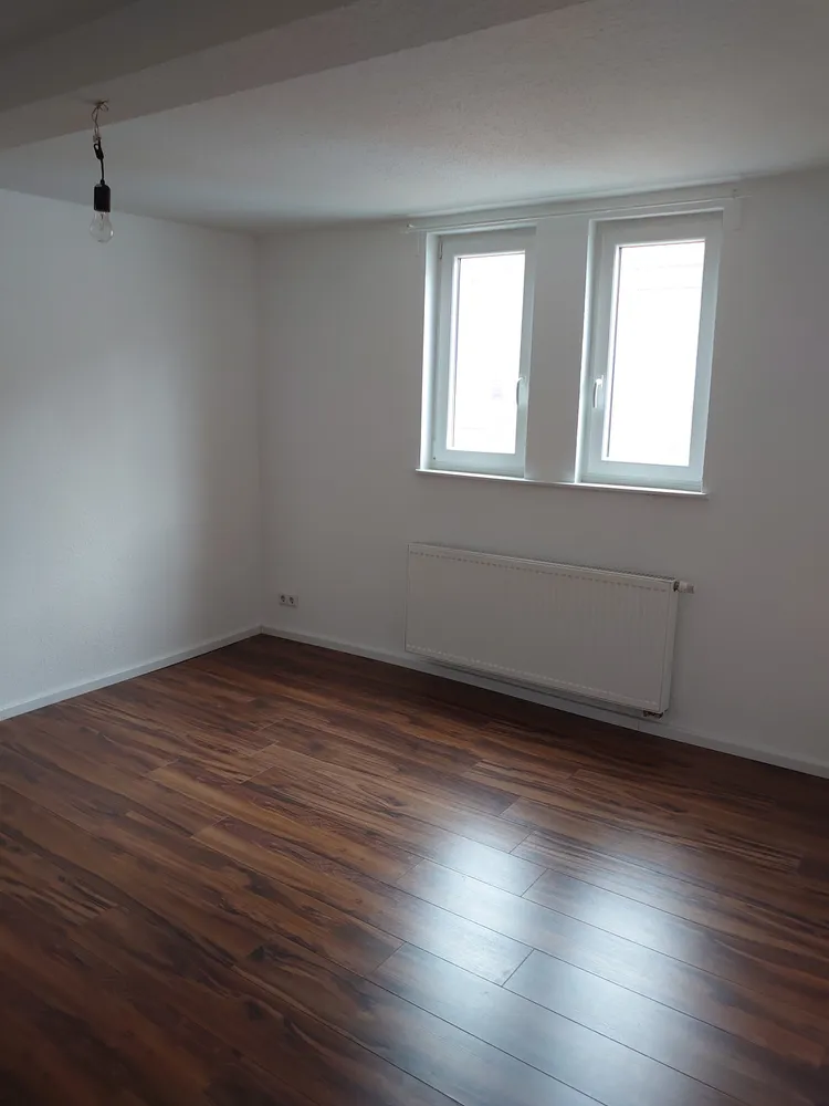 3 Zimmer Wohnung mit 95 m² in Aschaffenburg – Bild 2