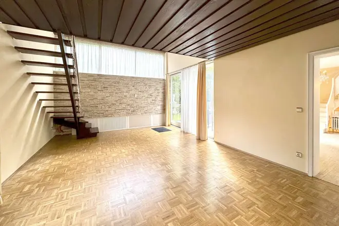 3 Zimmer Haus mit 180 m² in München – Bild 2