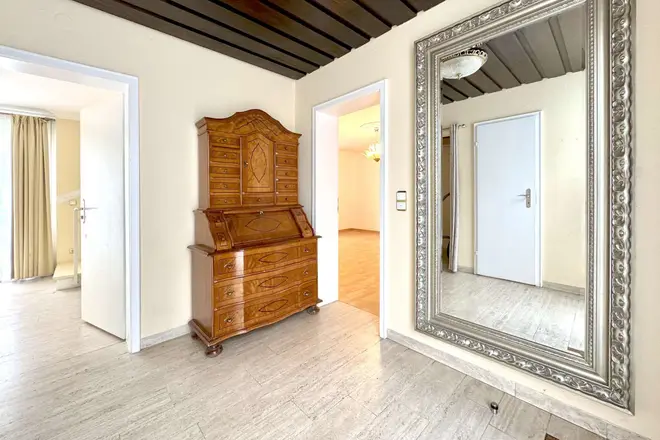 3 Zimmer Haus mit 180 m² in München – Bild 4
