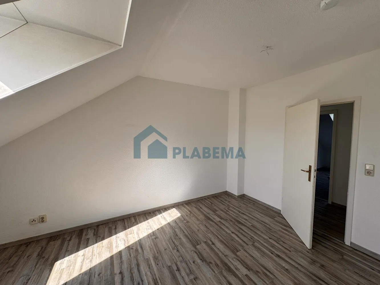 3 Zimmer Wohnung mit 73 m² in Neubrandenburg – Bild 12