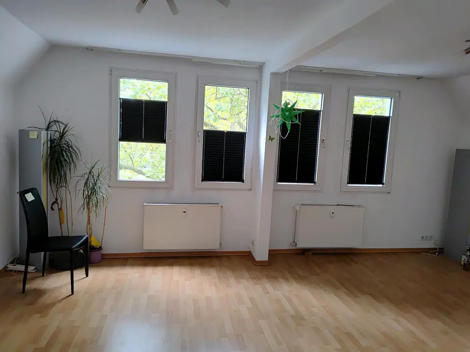 2 Zimmer Wohnung mit 88 m² in Solingen – Bild 1