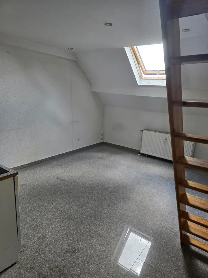 2 Zimmer Wohnung mit 35 m² in Königswinter – Bild 1