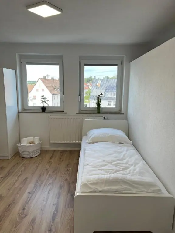 WG-Zimmer mit 70 m² in Aalen – Bild 4