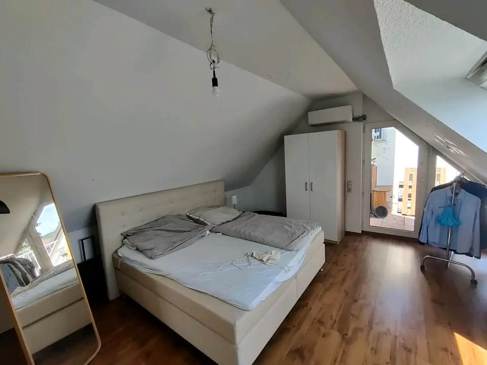 4 Zimmer Wohnung mit 145 m² in Troisdorf – Bild 2