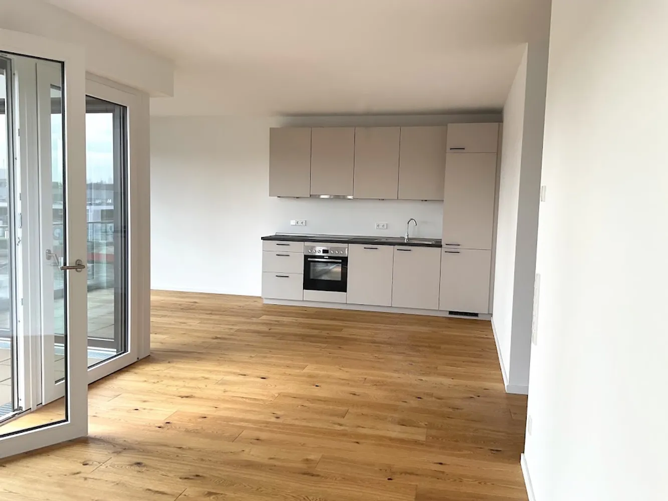 4 Zimmer Wohnung mit 118 m² in Hannover – Bild 4