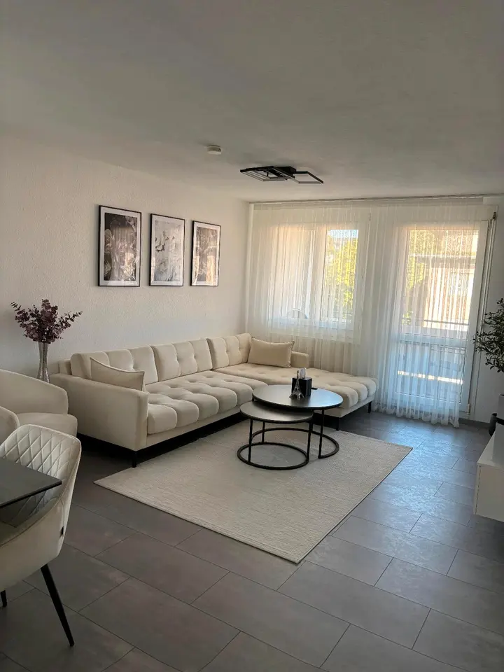 2 Zimmer Wohnung mit 60 m² in Friedrichshafen – Bild 2
