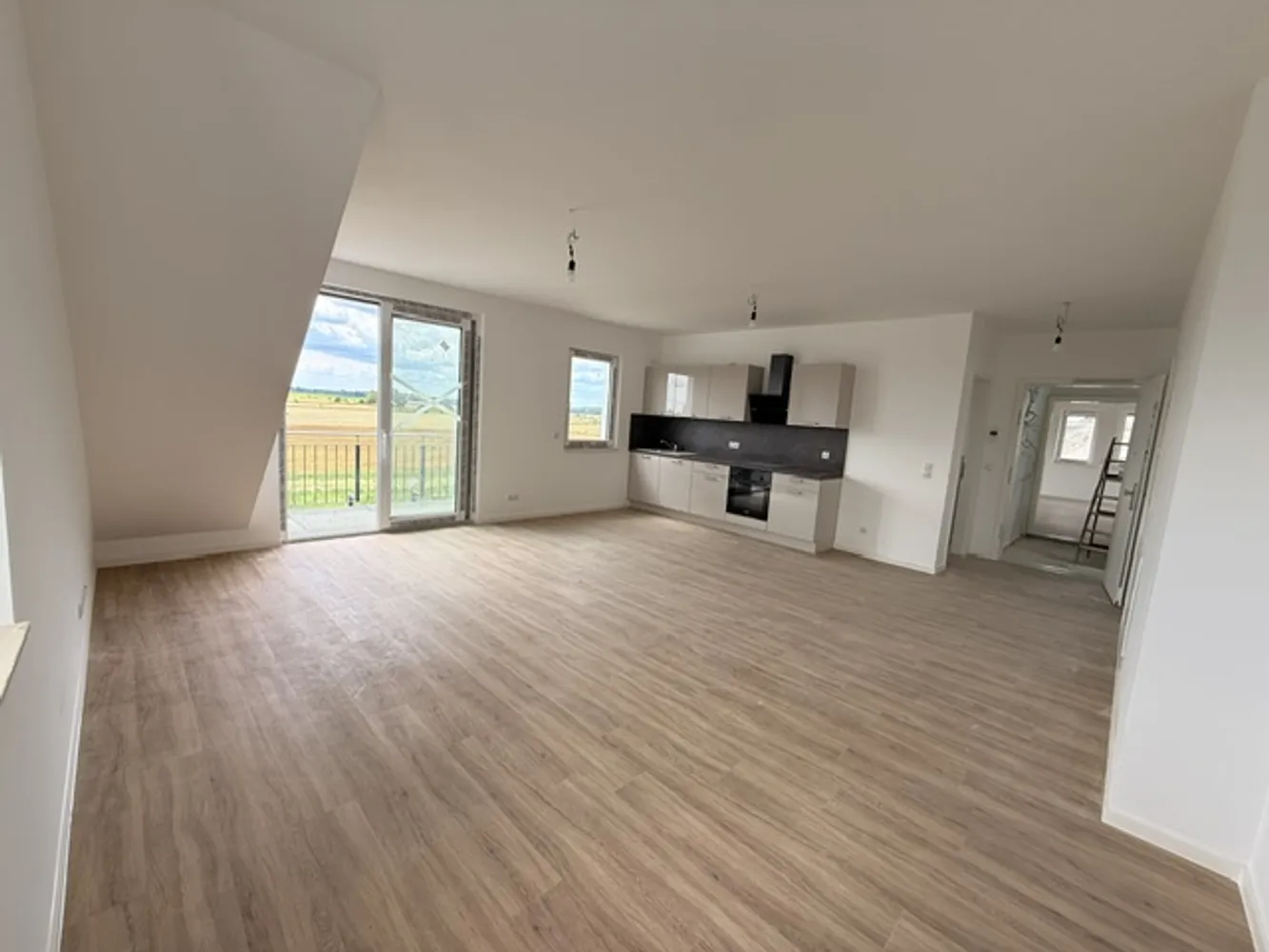 3 Zimmer Wohnung mit 75 m² in Oranienburg – Bild 1