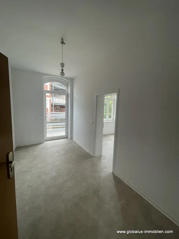 4 Zimmer Wohnung mit 106 m² in Plauen – Bild 1