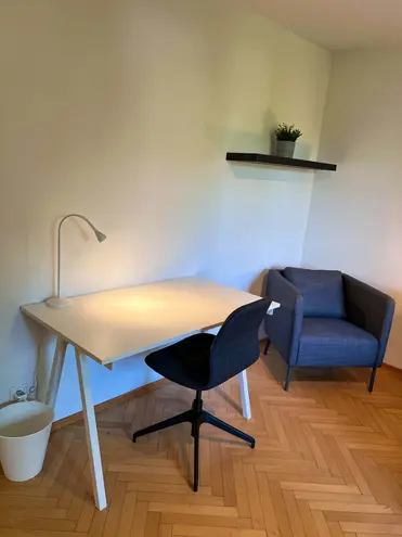 WG-Zimmer mit 13 m² in München – Bild 1