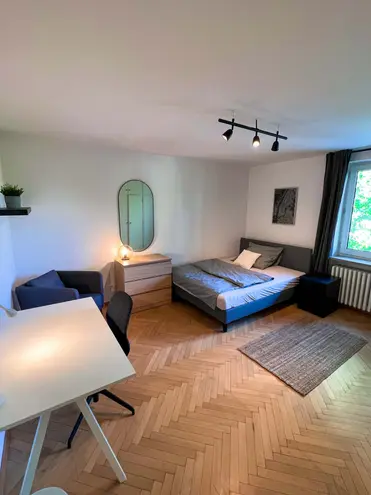 WG-Zimmer mit 13 m² in München – Bild 2
