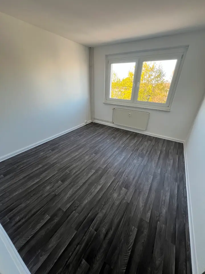 4 Zimmer Wohnung mit 76 m² in Neubrandenburg – Bild 8