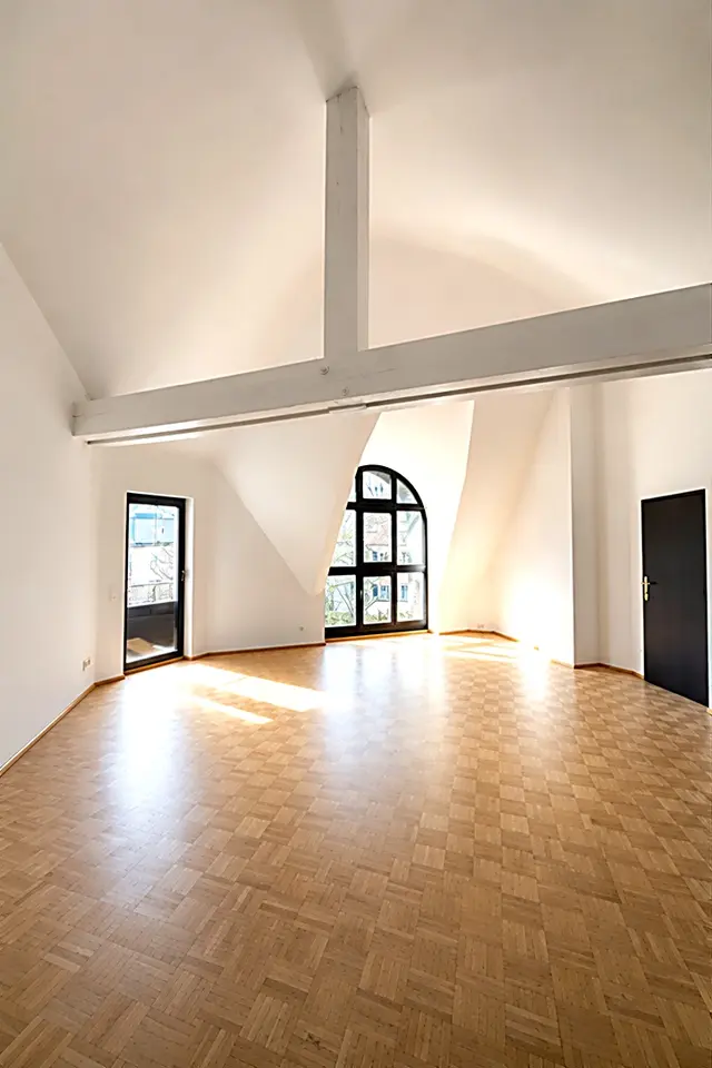 2 Zimmer Wohnung mit 88 m² in Wiesbaden – Bild 1