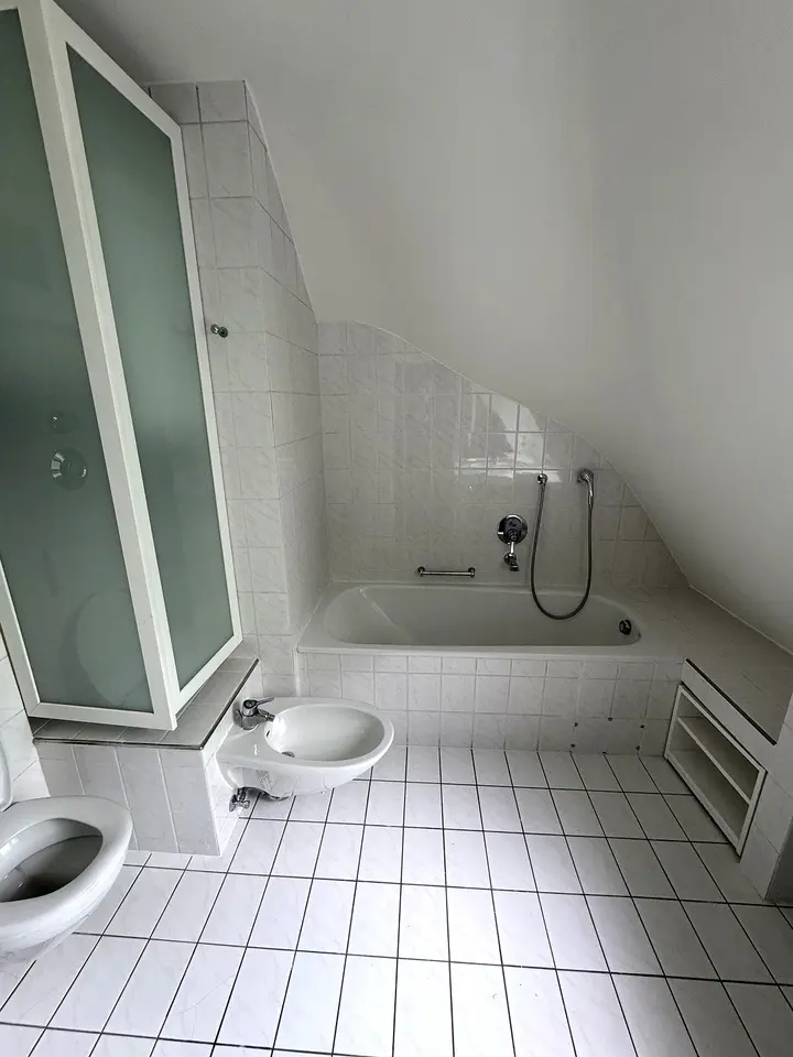 2 Zimmer Wohnung mit 88 m² in Wiesbaden – Bild 9
