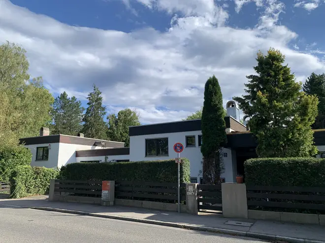 7 Zimmer Haus mit 130 m² in München – Bild 1