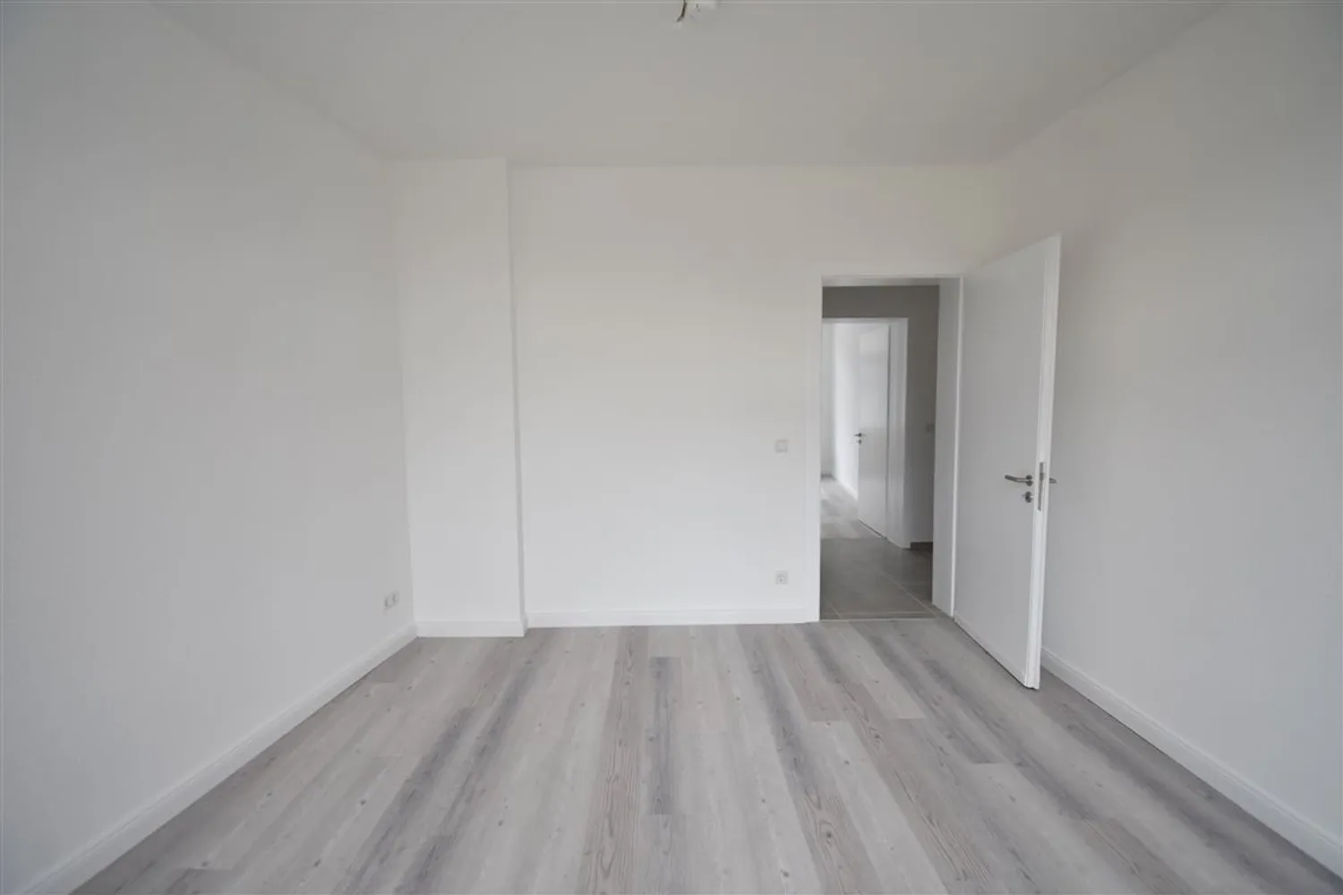 3 Zimmer Wohnung mit 105 m² in Essen – Bild 11