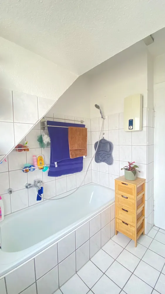 2 Zimmer Wohnung mit 55 m² in Leverkusen – Bild 11