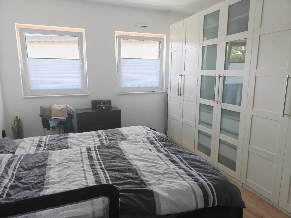 WG-Zimmer mit 118 m² in Düren – Bild 7