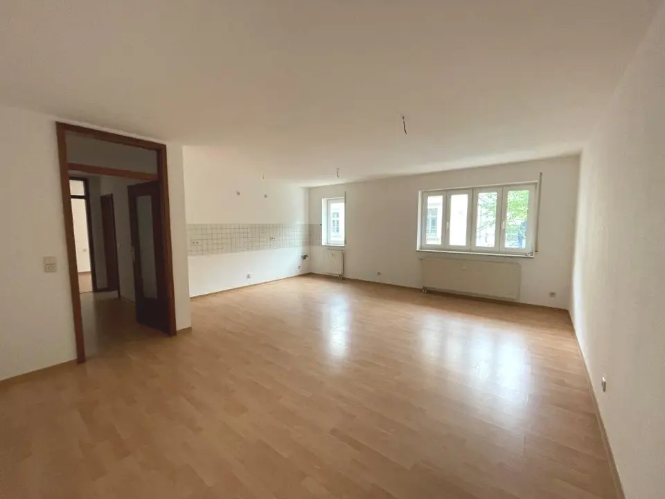 2 Zimmer Wohnung mit 63 m² in Plauen – Bild 1