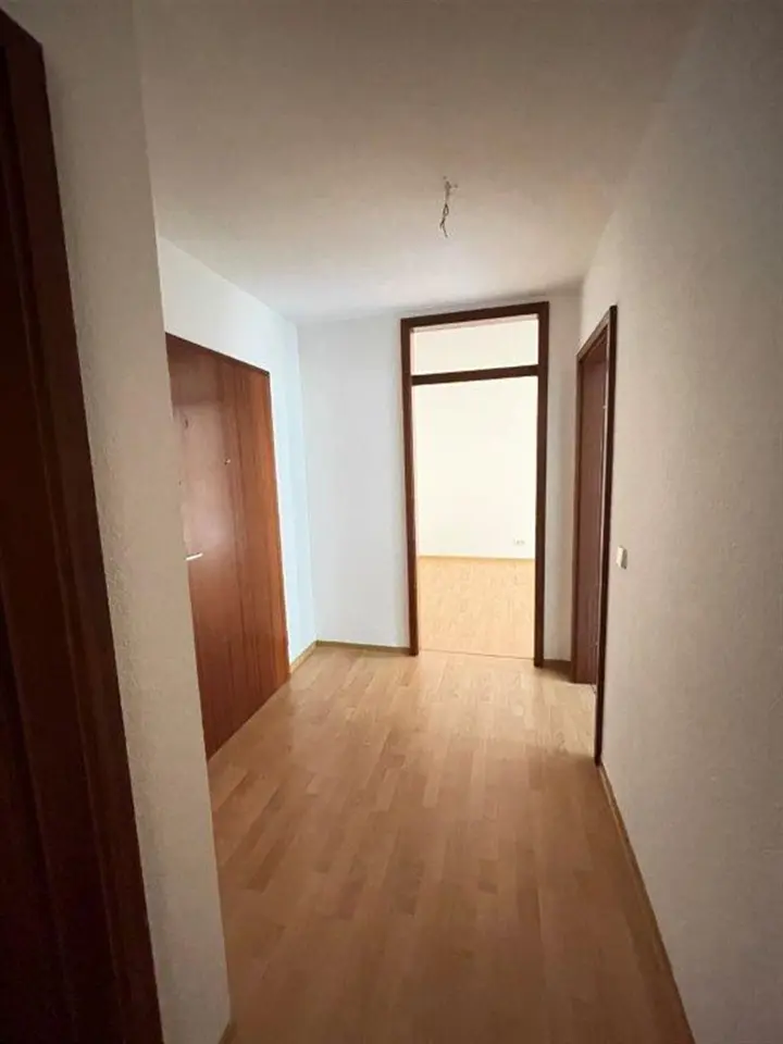 2 Zimmer Wohnung mit 63 m² in Plauen – Bild 4