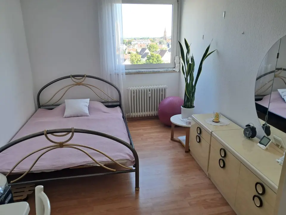 WG-Zimmer mit 86 m² in Dietzenbach – Bild 4