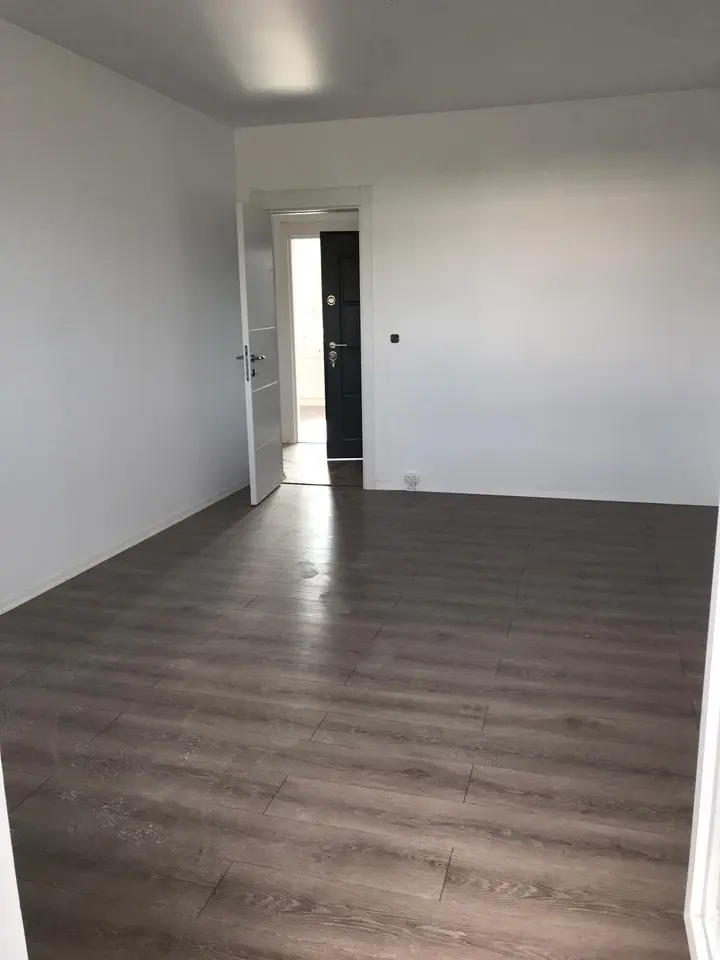 3 Zimmer Wohnung mit 59 m² in Schwerin – Bild 2