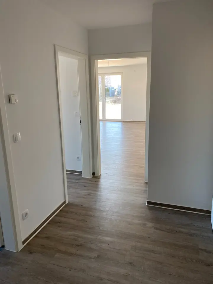 2 Zimmer Wohnung mit 68 m² in Stralsund – Bild 2