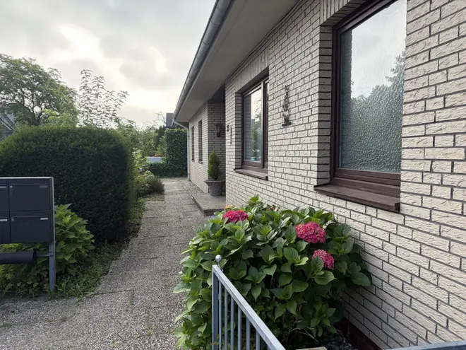 2 Zimmer Wohnung mit 80 m² in Bremen – Bild 2