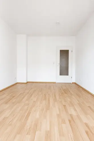 2 Zimmer Wohnung mit 65 m² in Chemnitz – Bild 4