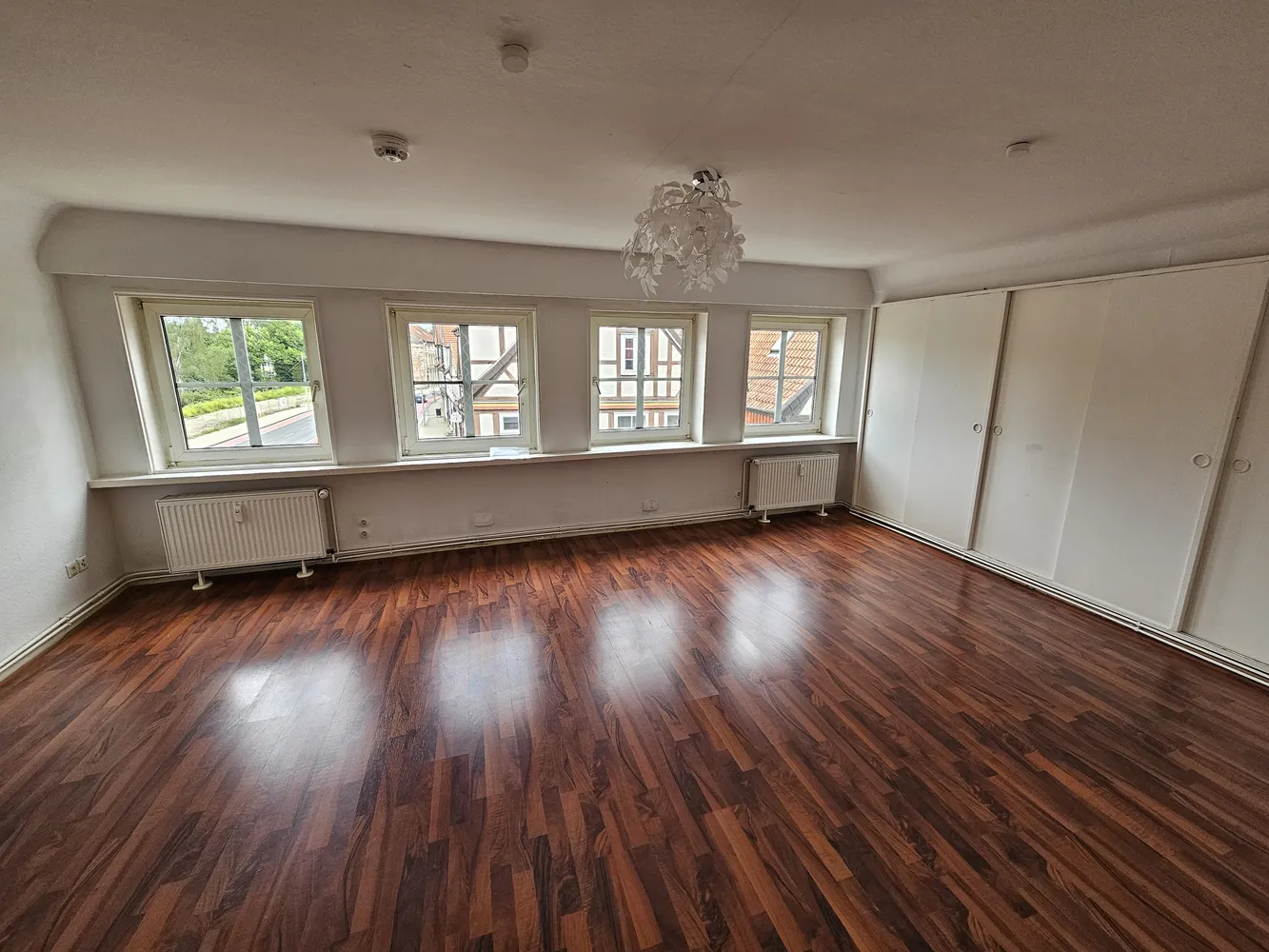 2 Zimmer Wohnung mit 80 m² in Celle – Bild 2