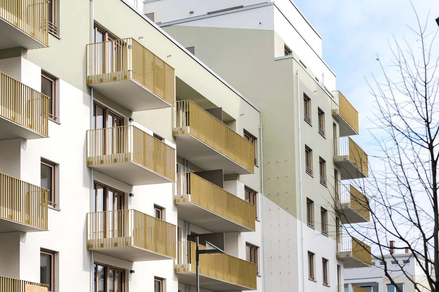 2 Zimmer Wohnung mit 83 m² in Frankfurt am Main – Bild 3