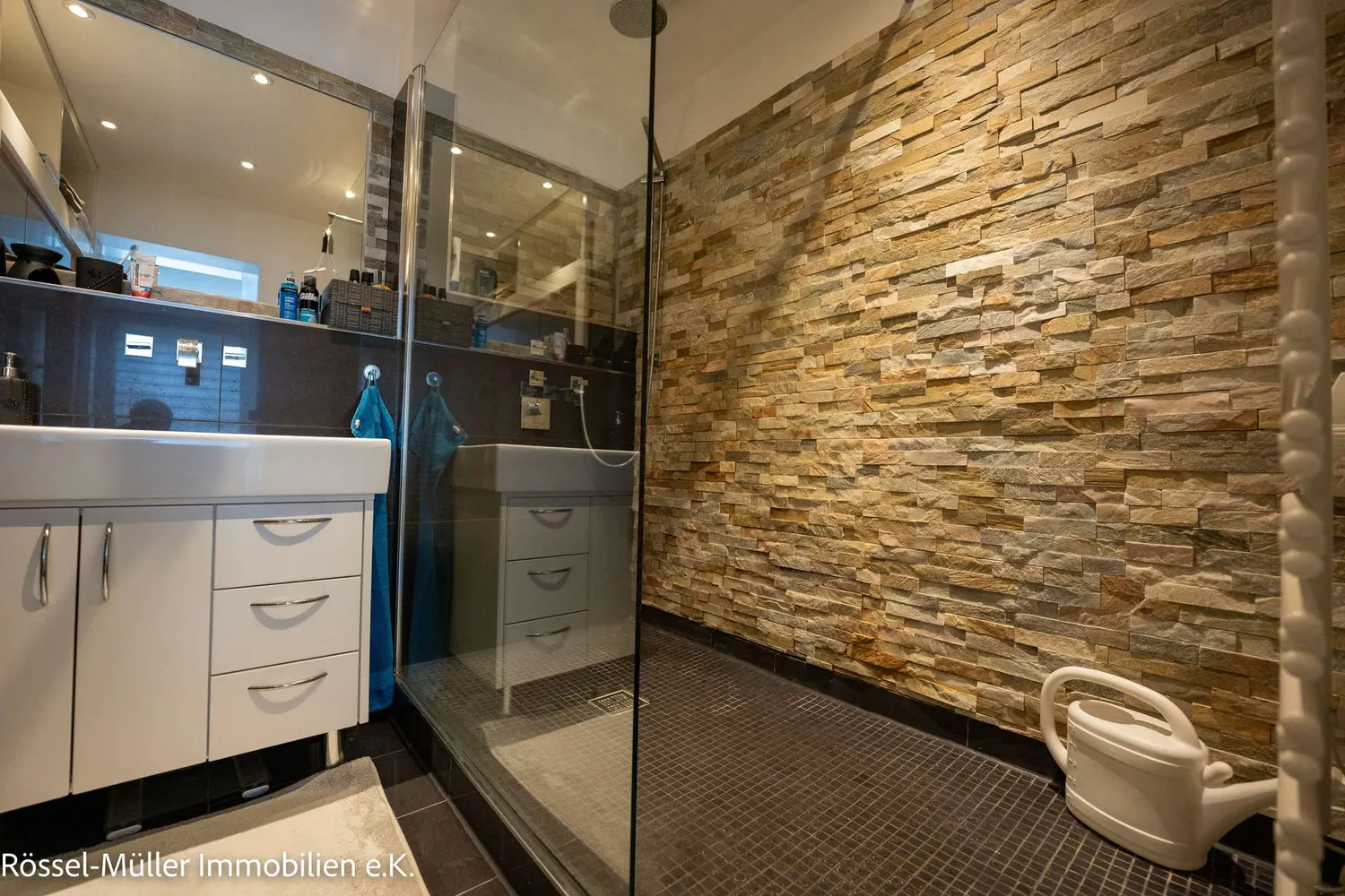 2 Zimmer Wohnung mit 85 m² in Leverkusen – Bild 11